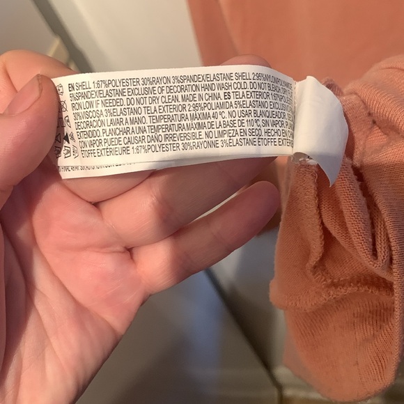 Beautiful Forever 21 Peach Crewneck with stylish lace back SZ Medium - Picture 5 of 5